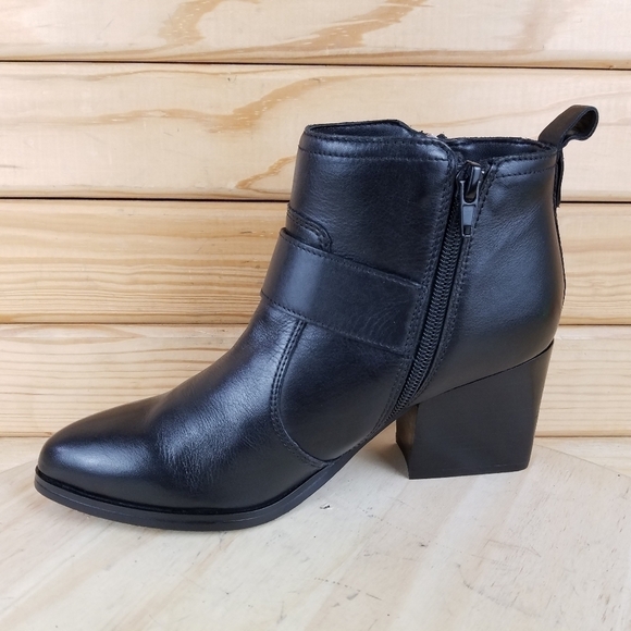 Marc Fisher 6.5 US Black Leather Biker Victa Harness Booties Ankle Boots NEW - Picture 8 of 11